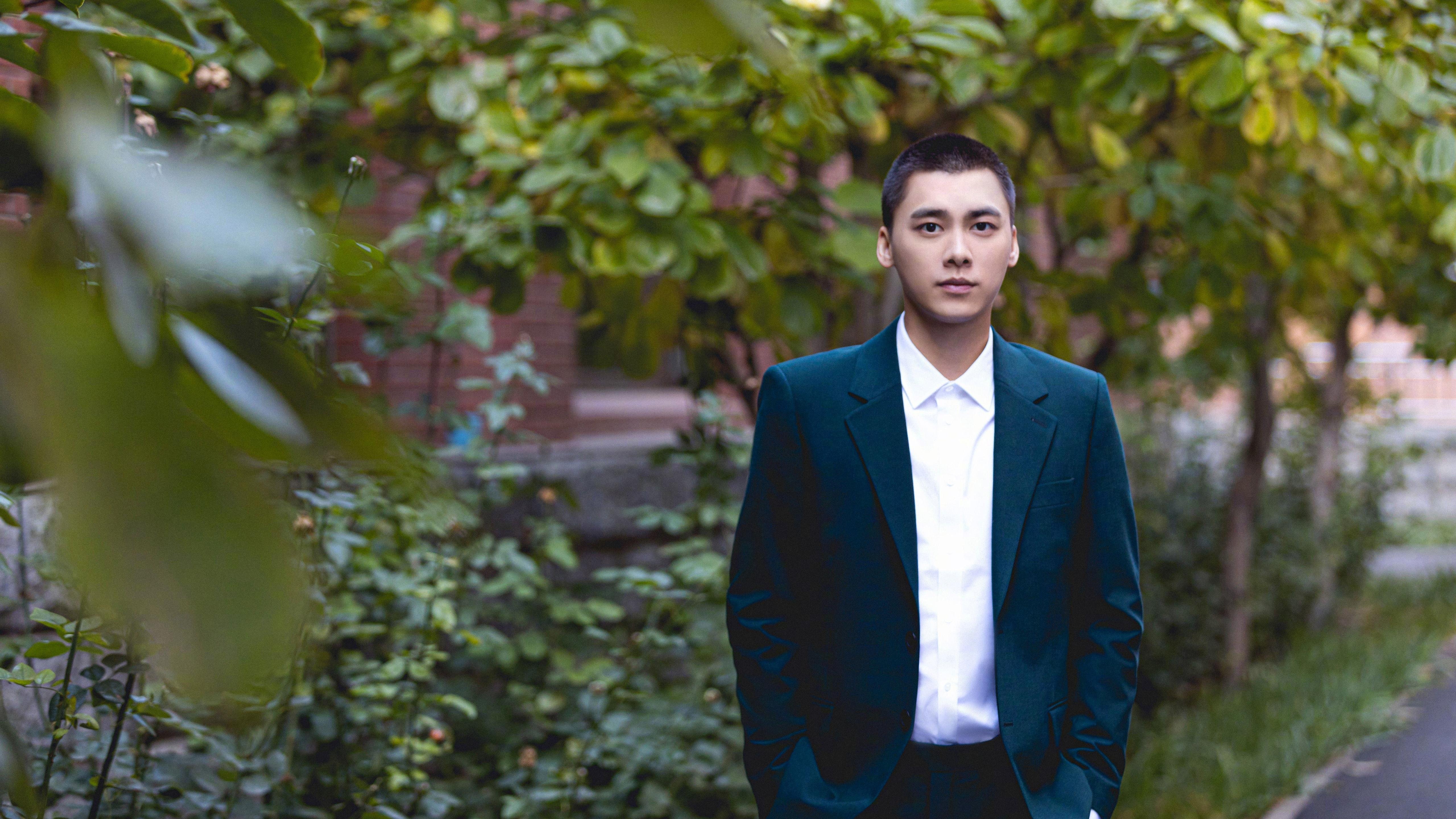 同一天的彼岸与此时，体育世界总是相信下次触球